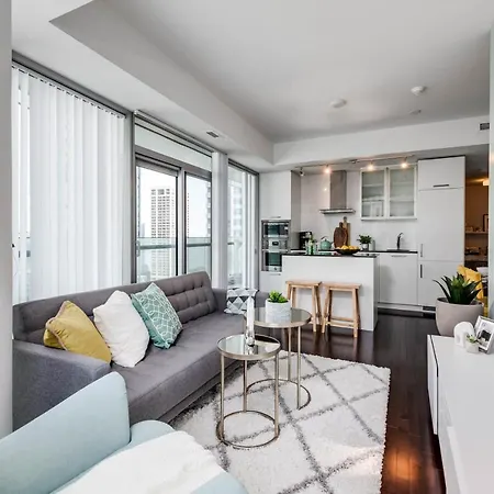 Applewood Suites Financial District Cn Tower